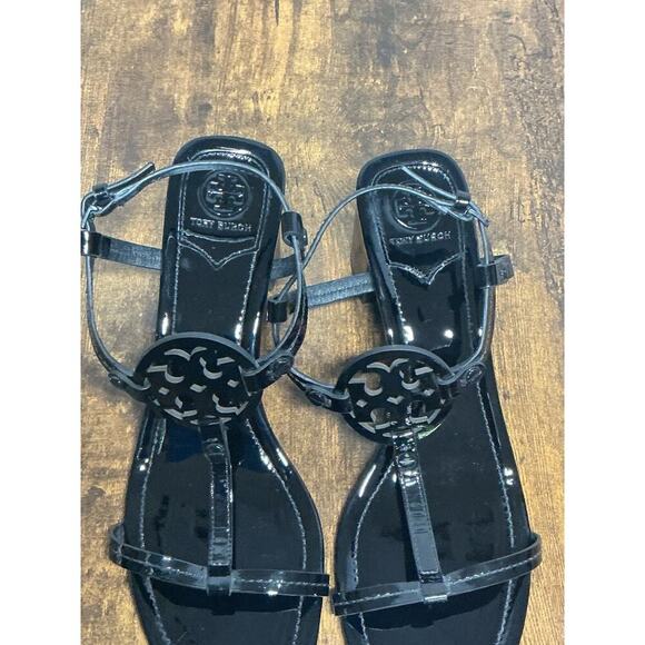 Tory Burch Miller Black Patent Leather T Strap Logo Block Sandals Size 10.5 Heel - Picture 10 of 10